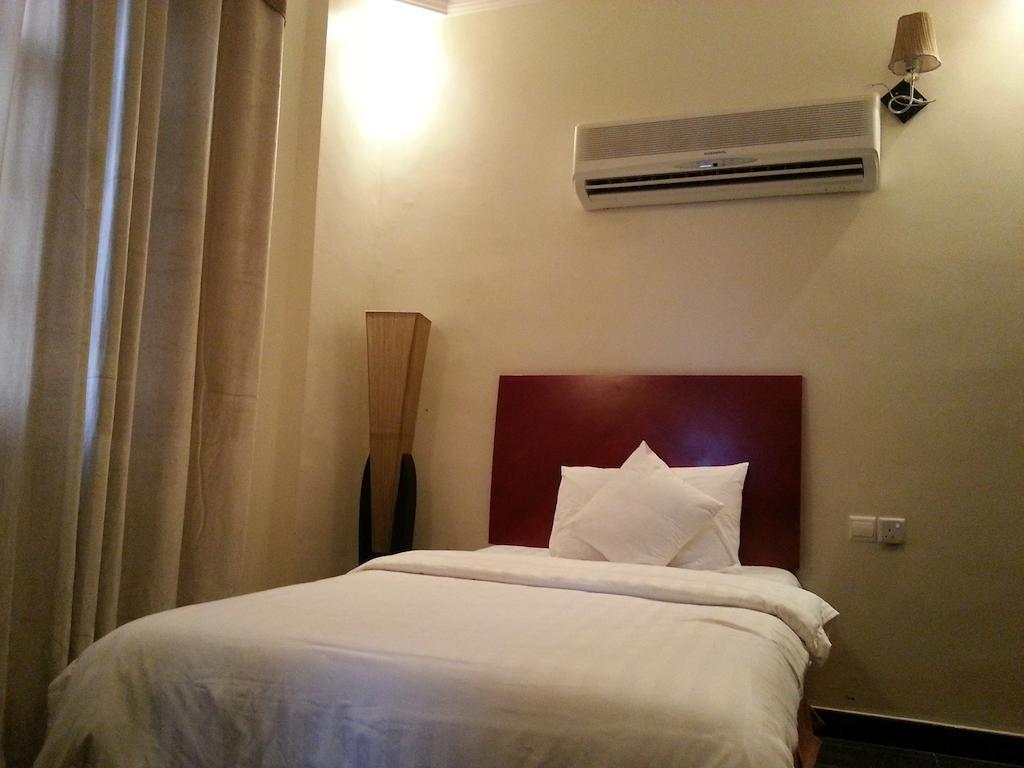 Rimal Suites Apartments Salála Pokoj fotografie