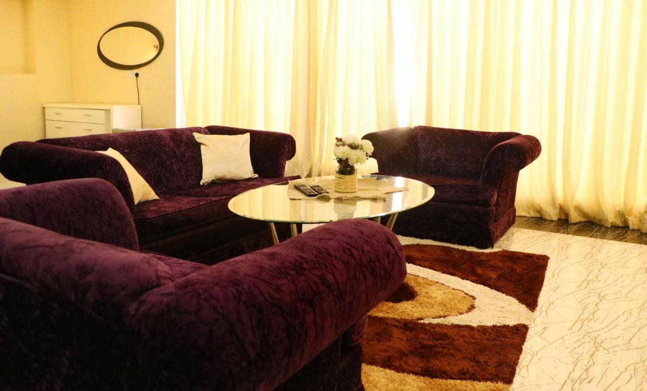 Rimal Suites Apartments Salála Exteriér fotografie